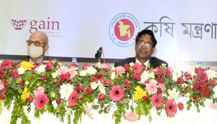 পুষ্টিকর-খাবারের-নিশ্চয়তা-দিতে-কাজ-করছে-সরকার